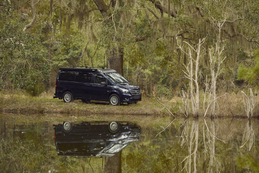  Mercedes-Benz Weekender 2020 года  (фото 27 из 38)